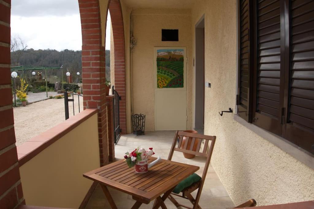 Casa Vacanze Podere San Giusto וולטרה מראה חיצוני תמונה