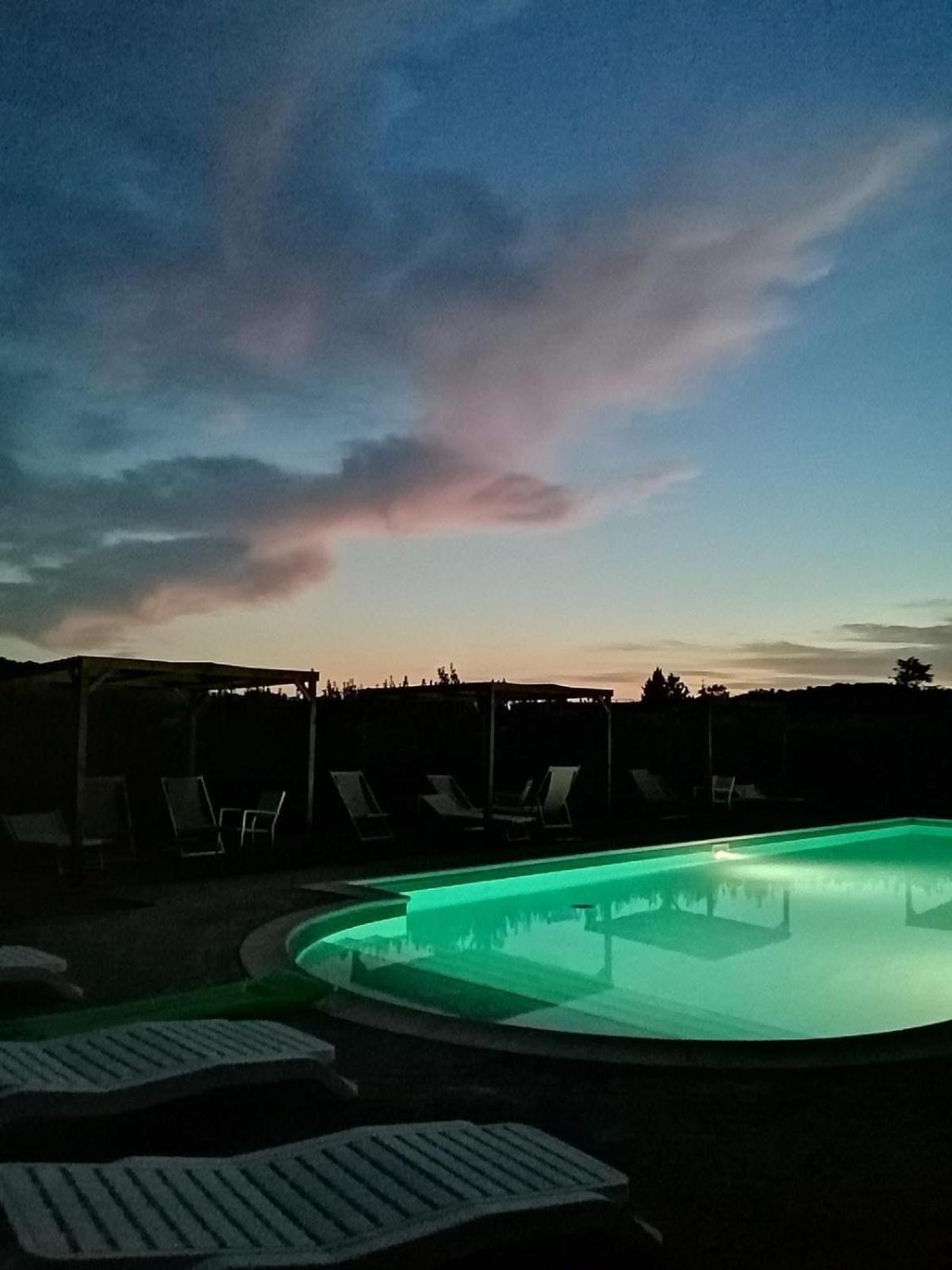 Casa Vacanze Podere San Giusto וולטרה מראה חיצוני תמונה